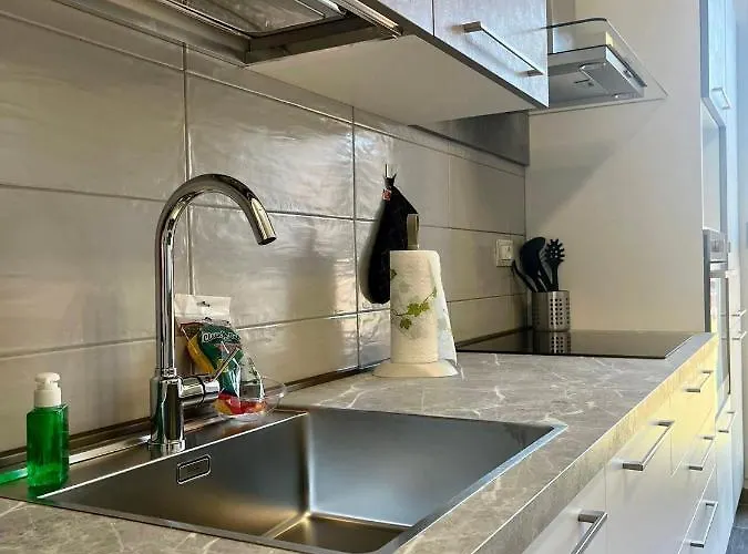 Sweet 051 شقة بولونيا